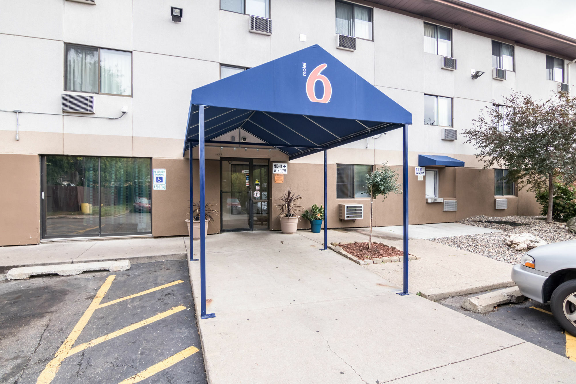 Motel 6-Saint Paul, Mn - I-94 Ngoại thất bức ảnh