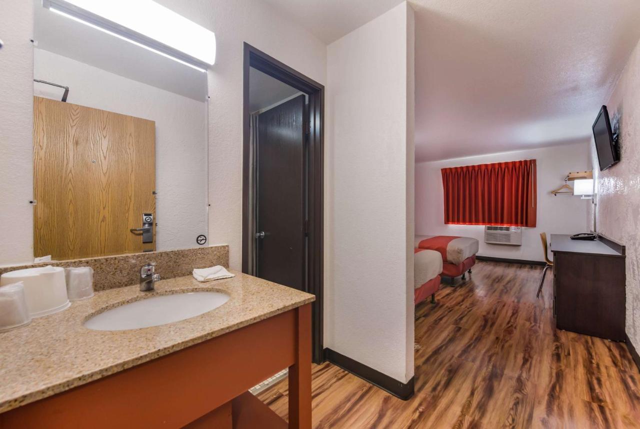 Motel 6-Saint Paul, Mn - I-94 Ngoại thất bức ảnh